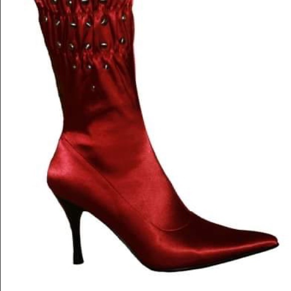 Designer Boots - Picture 3 of 15